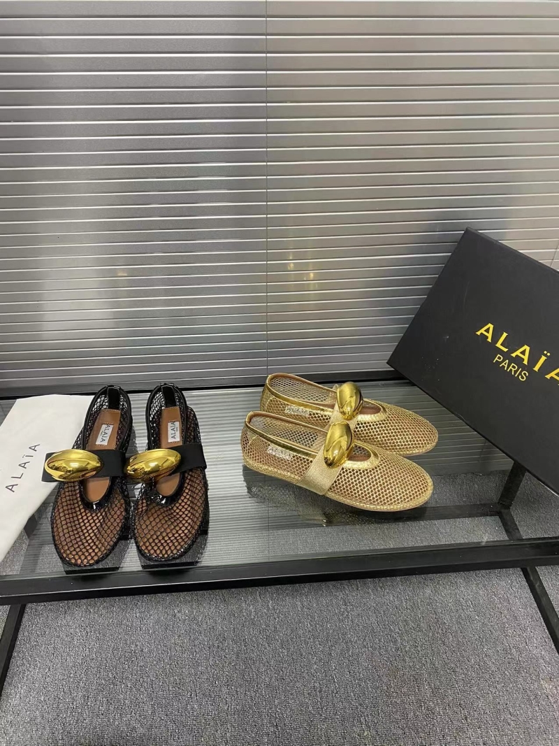 Alaia Flat Shoes